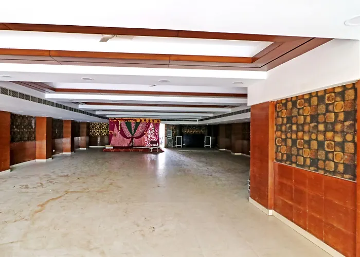 Treebo Galaxy Rooms New Delhi